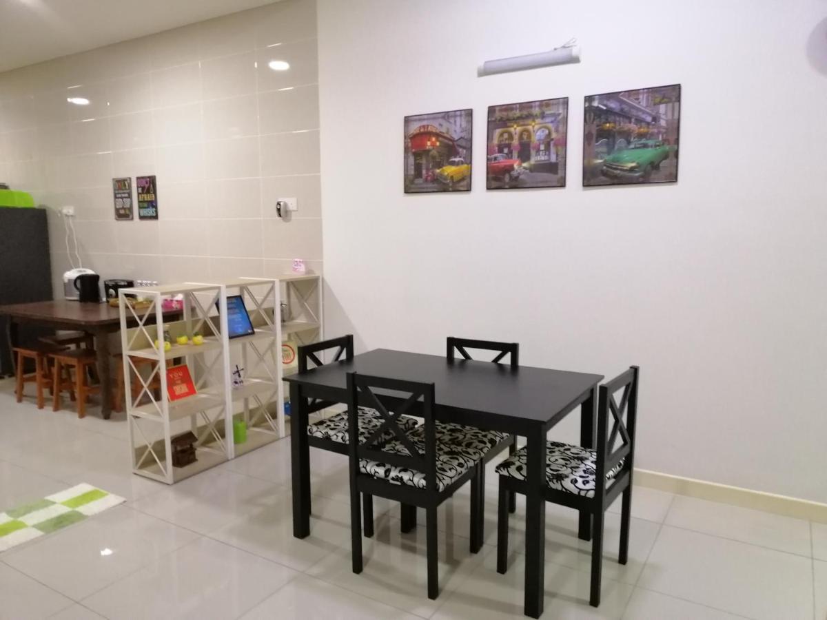 A&D Home-Stay @Kota Warisan, Sepang Buitenkant foto