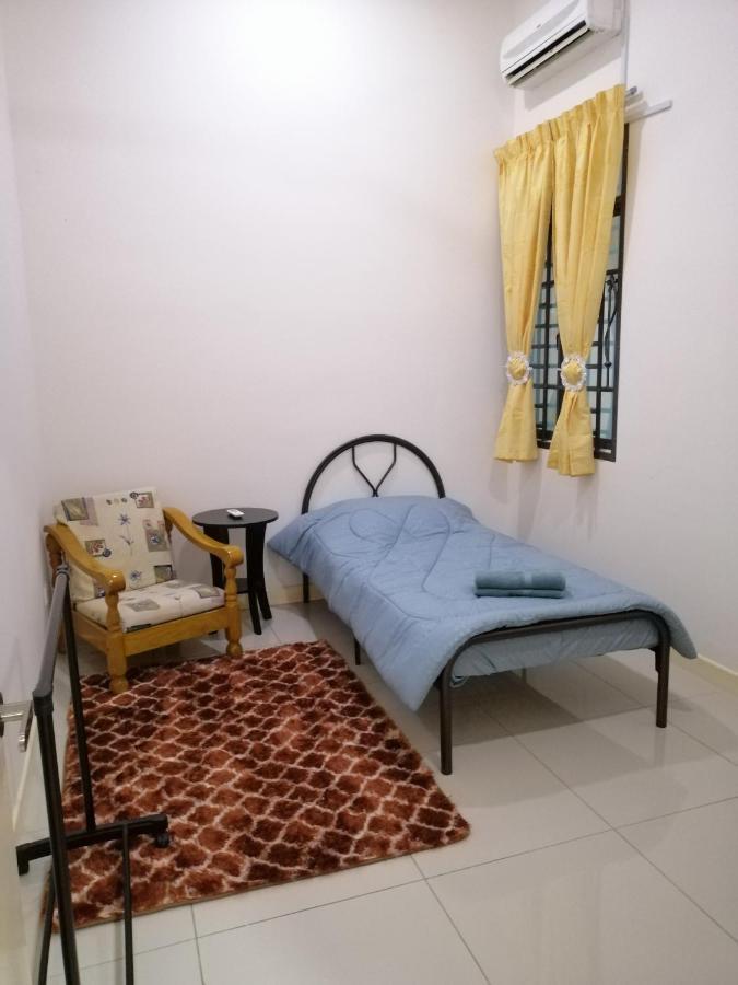 A&D Home-Stay @Kota Warisan, Sepang Buitenkant foto