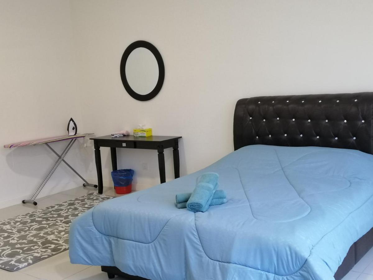 A&D Home-Stay @Kota Warisan, Sepang Buitenkant foto